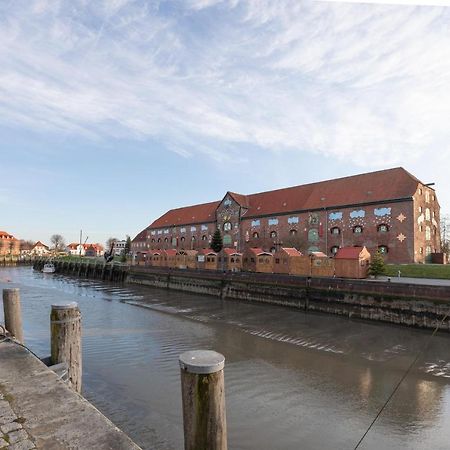Ferienwohnung Hafen-Nest 54° Nord Tönning Exterior foto