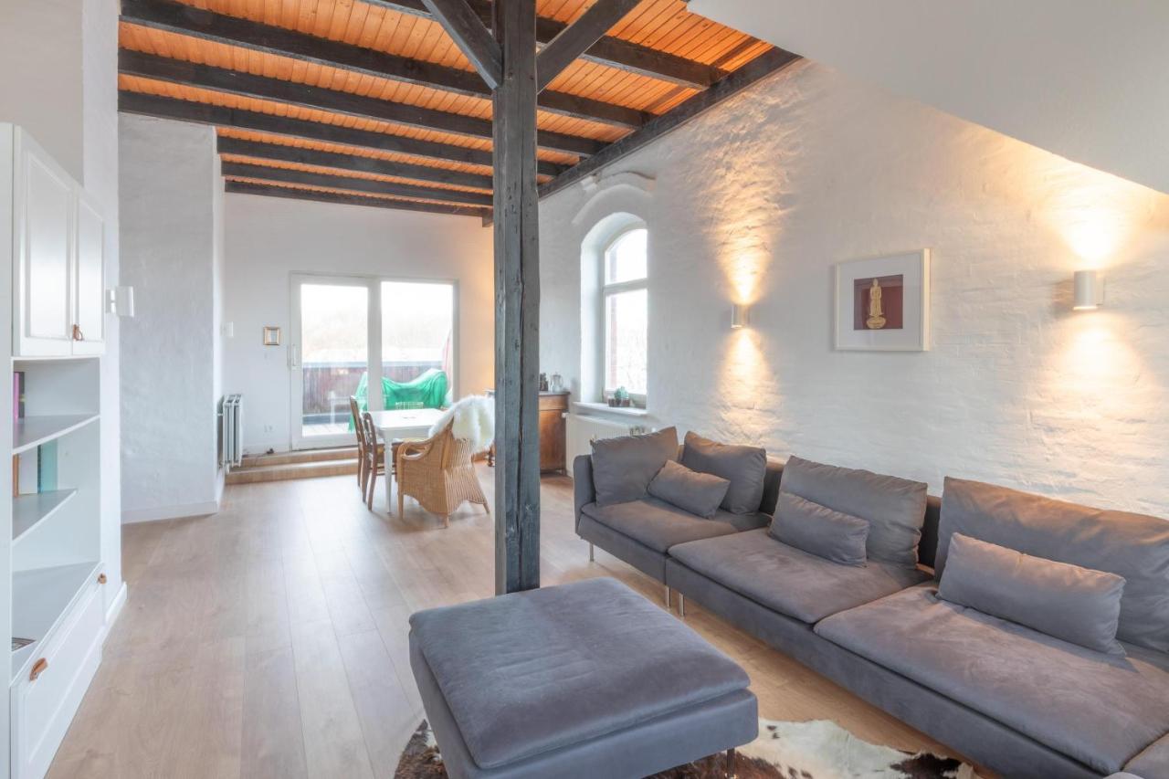Ferienwohnung Hafen-Nest 54° Nord Tönning Exterior foto
